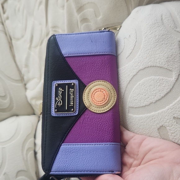 Loungefly Evil Queen Mini Bag Set - Black, Purple, Gold - Picture 5 of 9